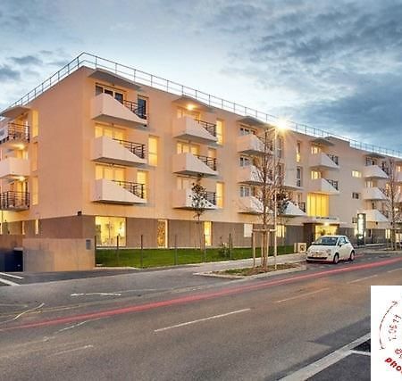 Domitys Les Lanternes Bleues Aparthotel La Ciotat Bagian luar foto